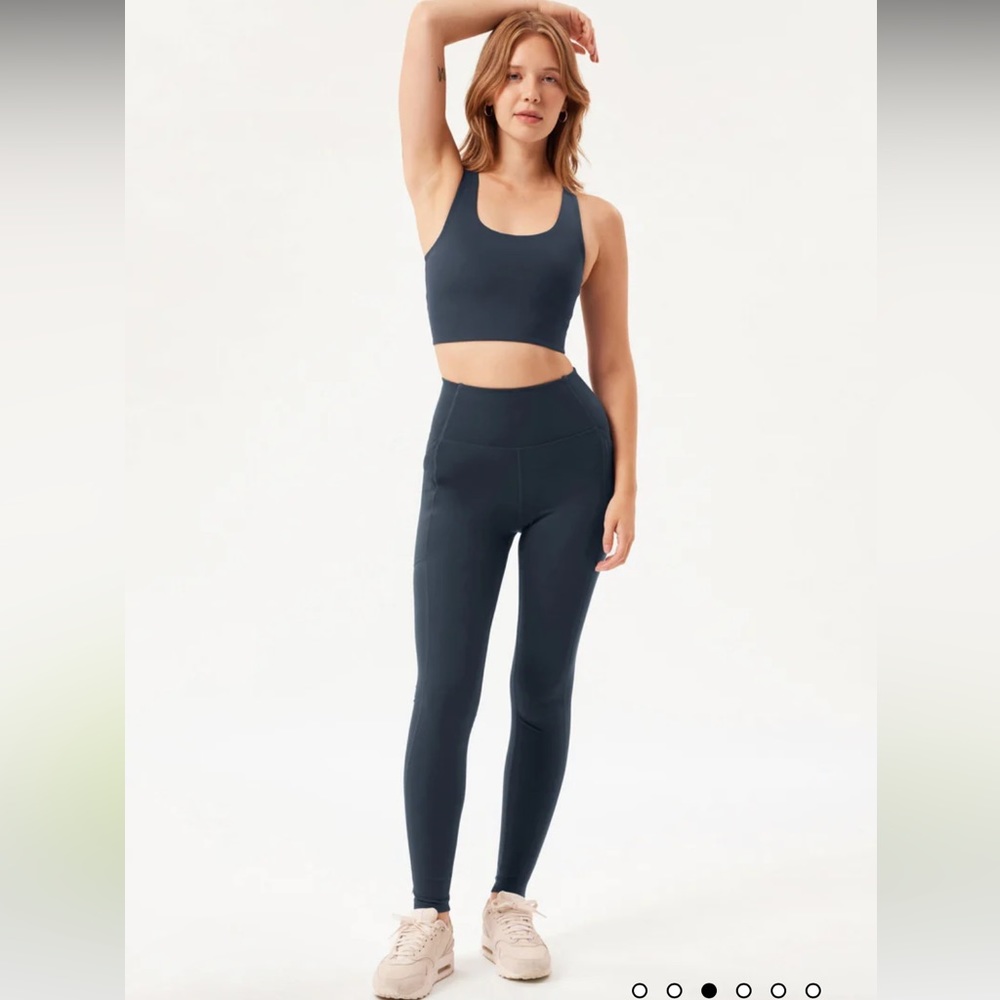 Girlfriend Collective compressive legging set
